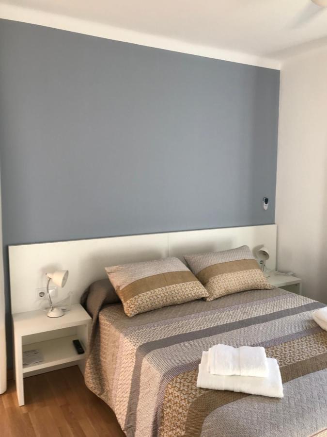 Hostal Casiano Camarasa Eksteriør billede