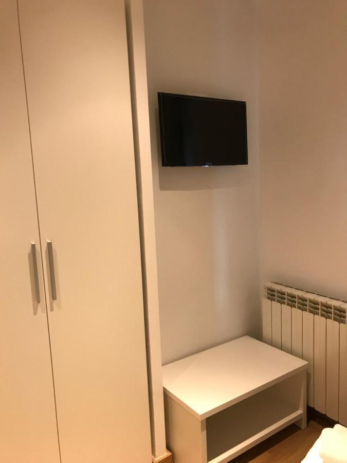 Hostal Casiano Camarasa Eksteriør billede
