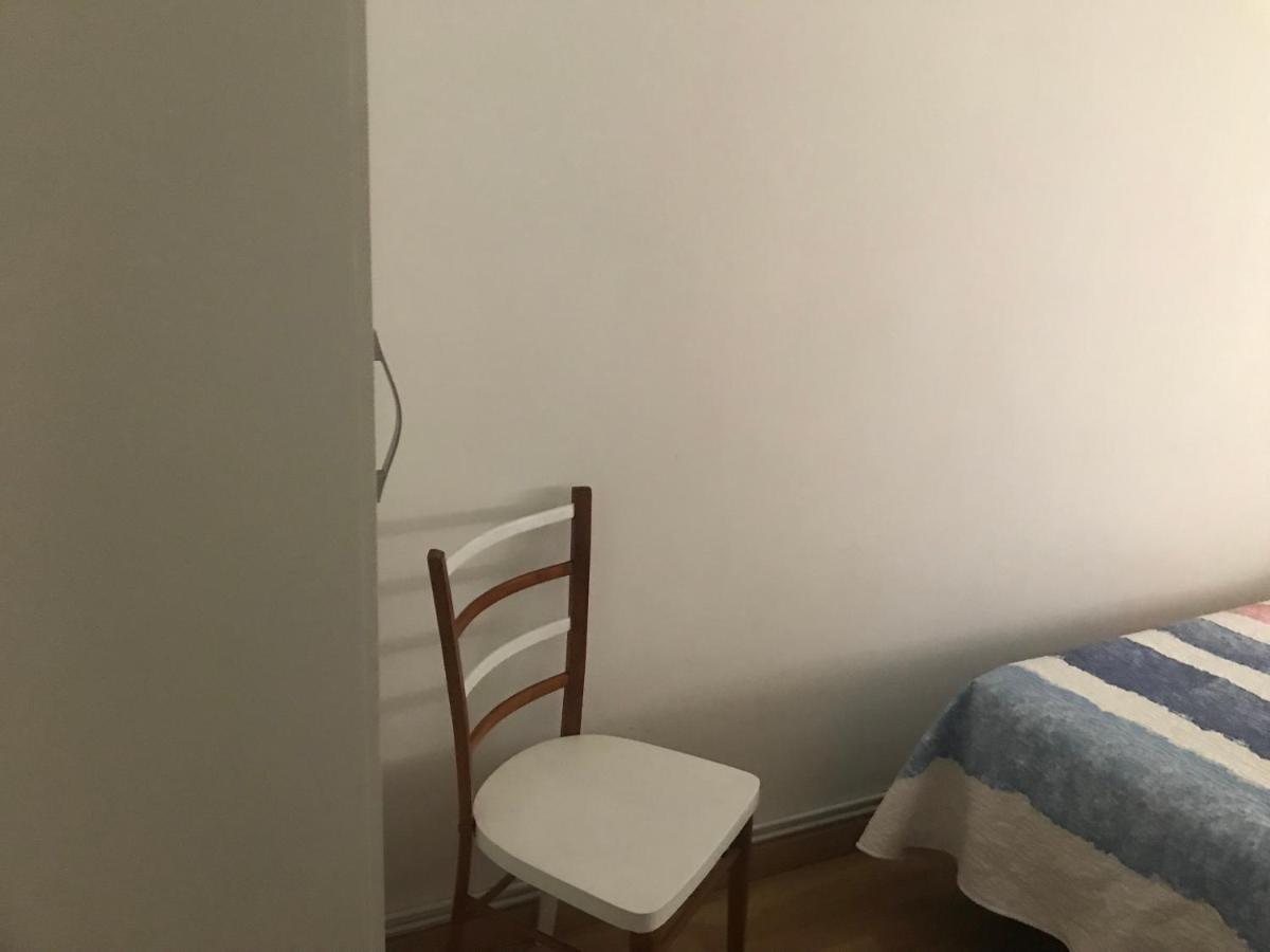 Hostal Casiano Camarasa Eksteriør billede