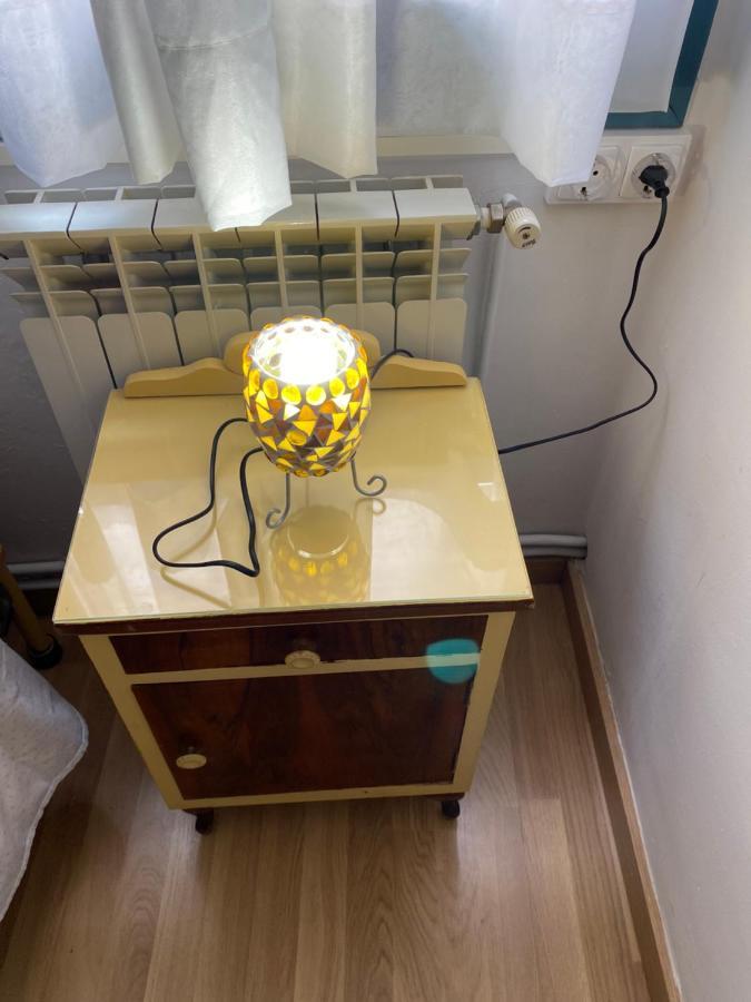 Hostal Casiano Camarasa Eksteriør billede